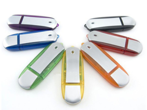 chiavi e chiavette USB personalizzate in plastica