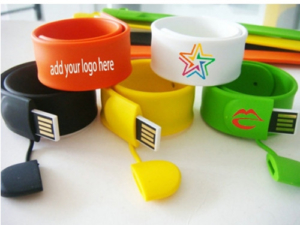 Bracciale USB gadget colorato